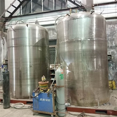山東儲罐廠家，硫酸罐，鹽酸儲罐
